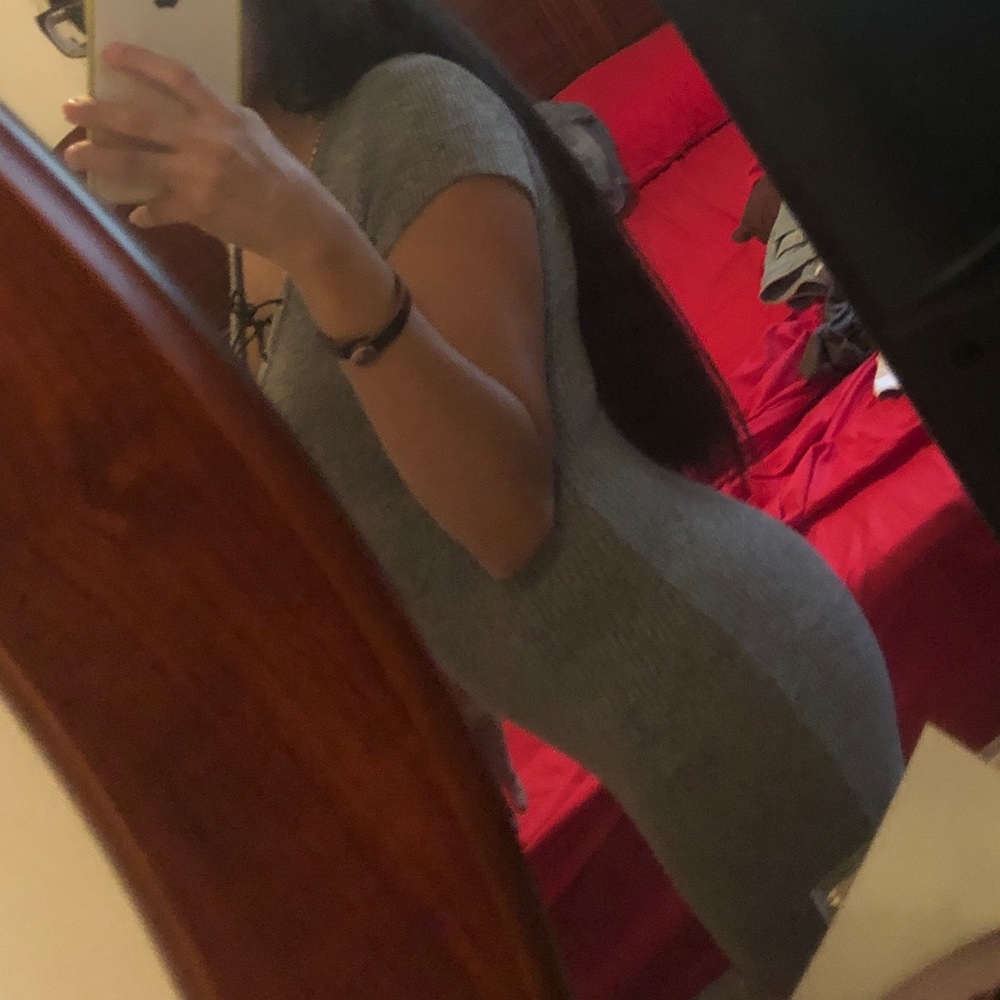 Dress - Picture 4 of 4
